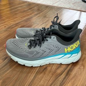 HOKA mens